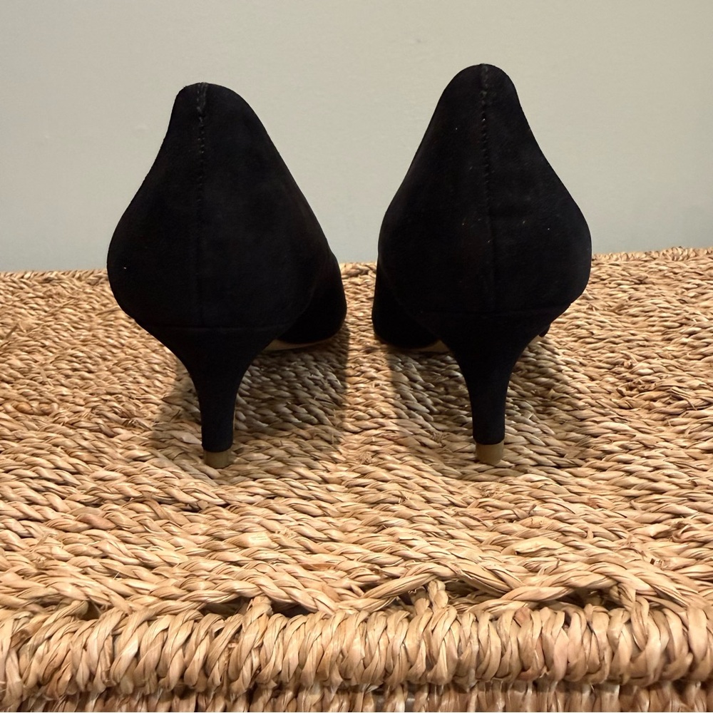 NEW J Crew Esme Black Suede Kitten Heels - Picture 4 of 8